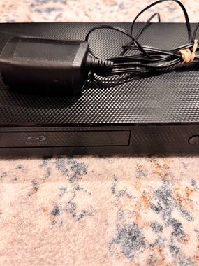 LG Black Blu-ray Disc Player with Power Adapter no remote